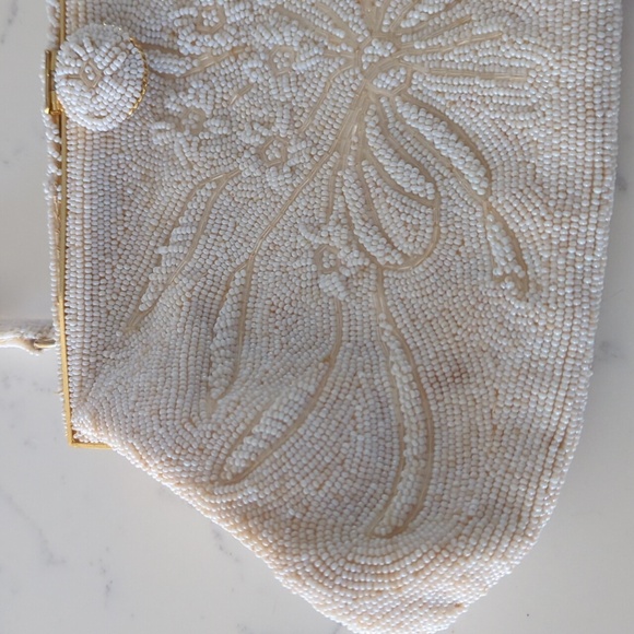 Magid Cream Beaded Wristlet/Handbag Vintage - Picture 9 of 14